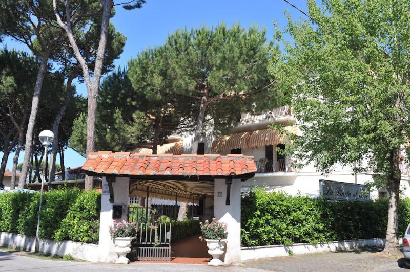 Hotel La Pineta Al Mare Φόρτε ντε Μάρμι Εξωτερικό φωτογραφία