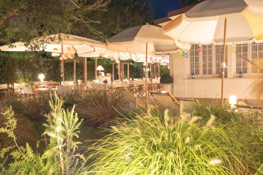 Hotel La Pineta Al Mare Φόρτε ντε Μάρμι Εξωτερικό φωτογραφία
