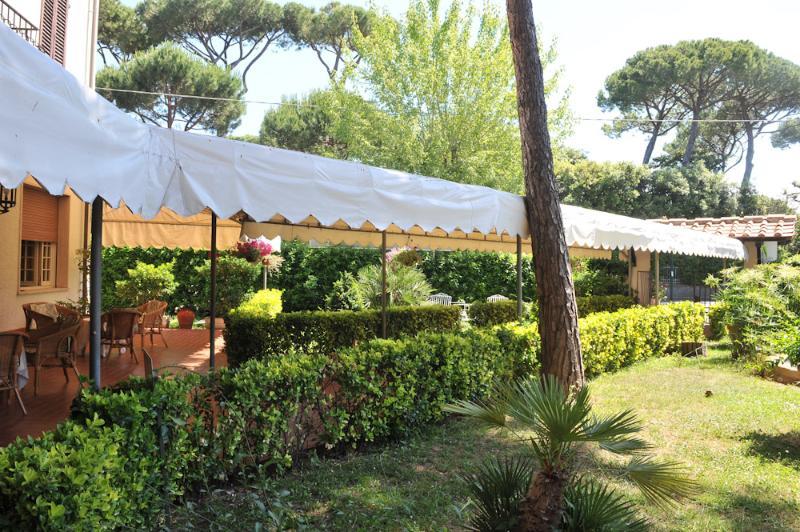 Hotel La Pineta Al Mare Φόρτε ντε Μάρμι Εξωτερικό φωτογραφία